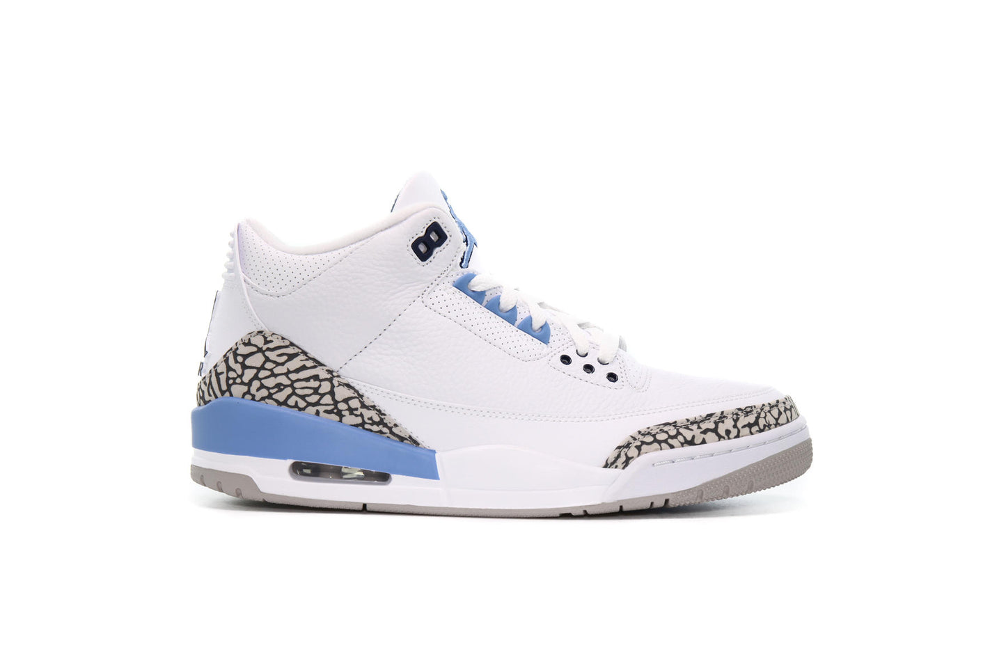 Air Jordan 3 Retro Mid UNC