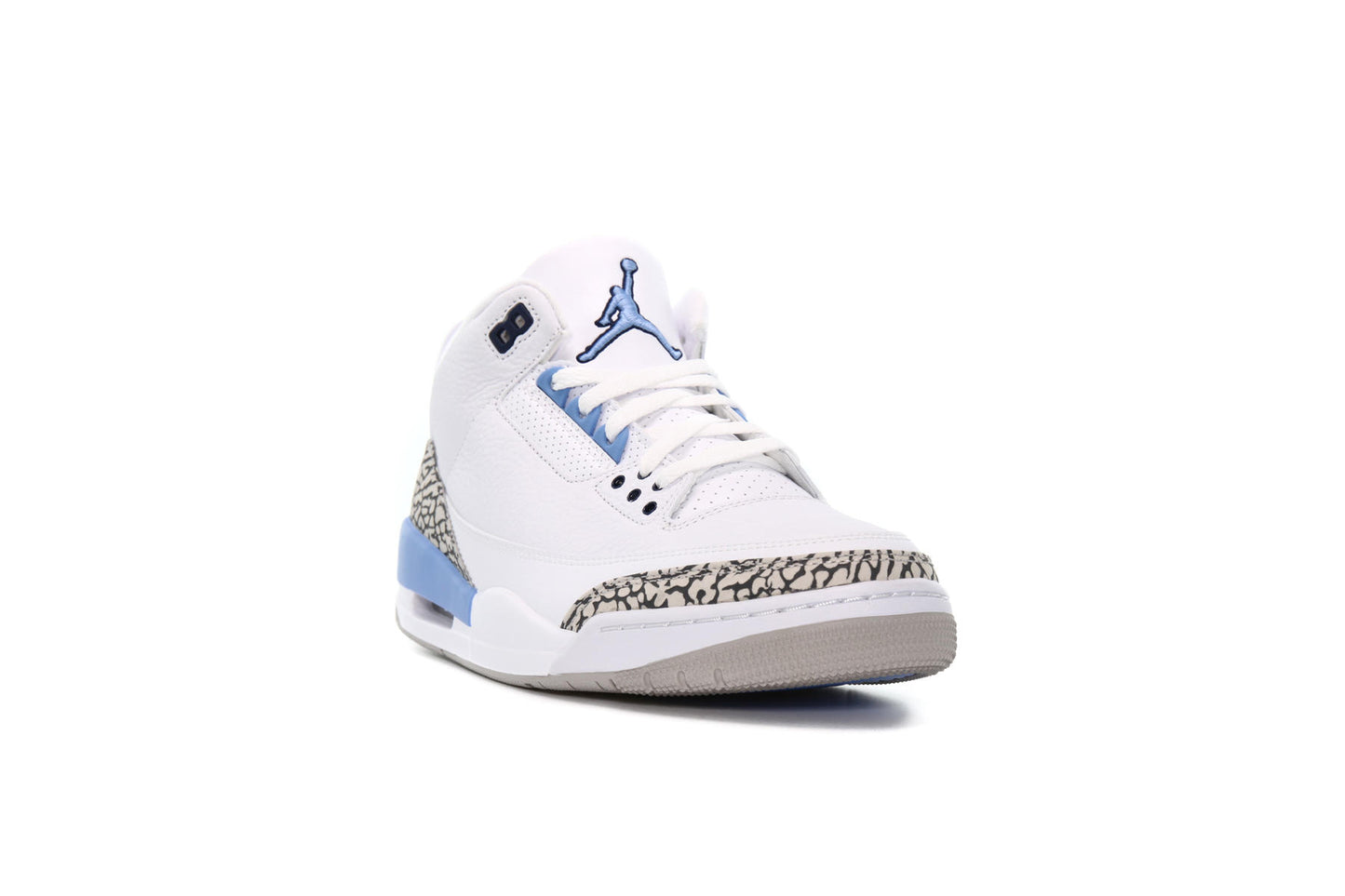 Air Jordan 3 Retro Mid UNC