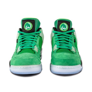 Nike Air Jordan 4 Wahlburger