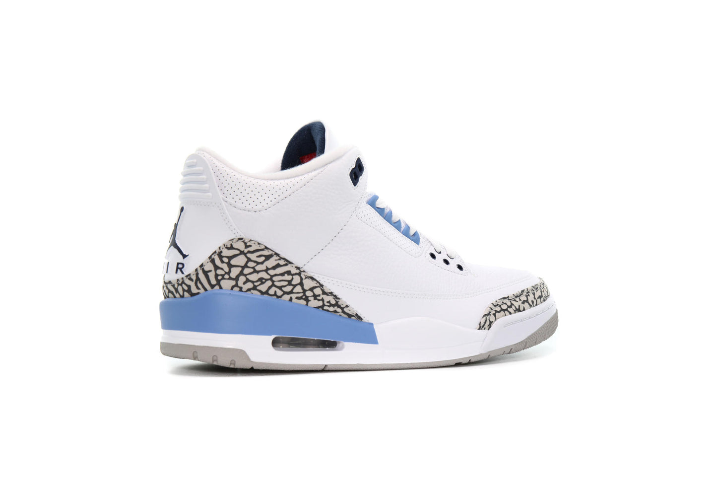 Air Jordan 3 Retro Mid UNC