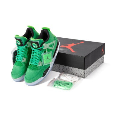 Nike Air Jordan 4 Wahlburger